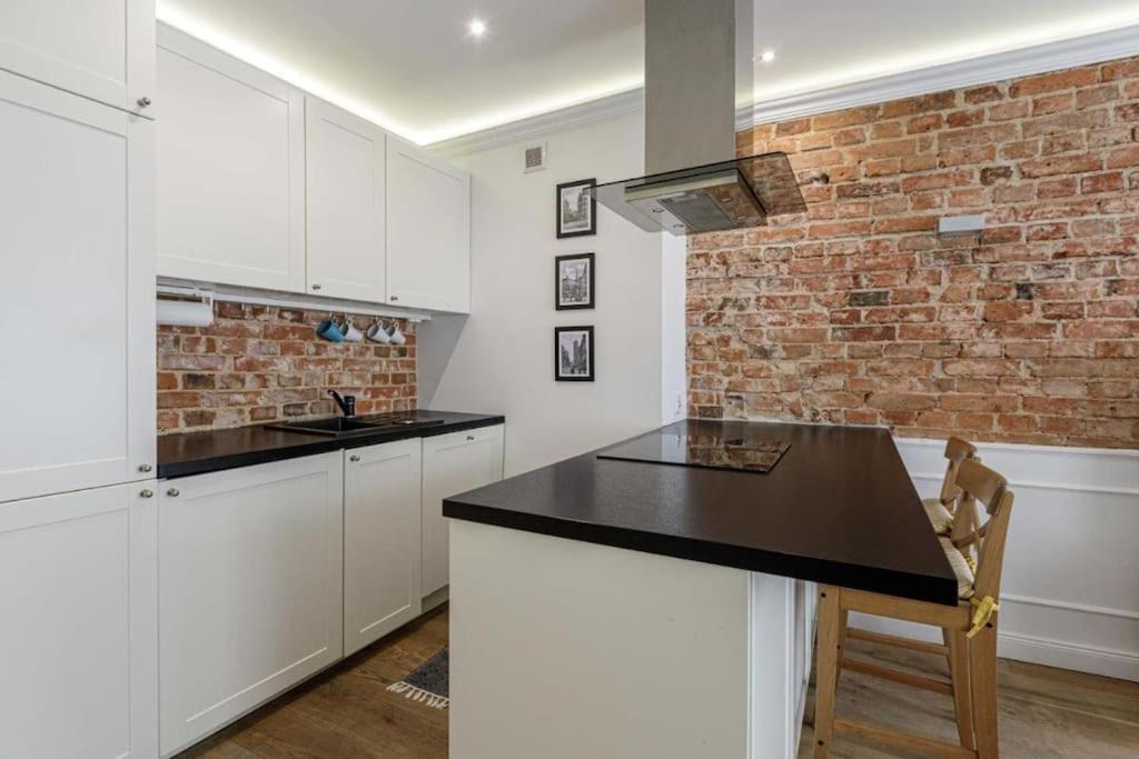 Central Wroclaw Apartment - City Center - Bright And Cozy - U11 Exterior foto