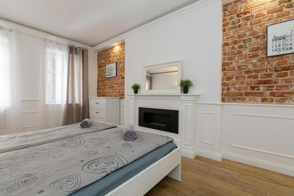 Central Wroclaw Apartment - City Center - Bright And Cozy - U11 Exterior foto