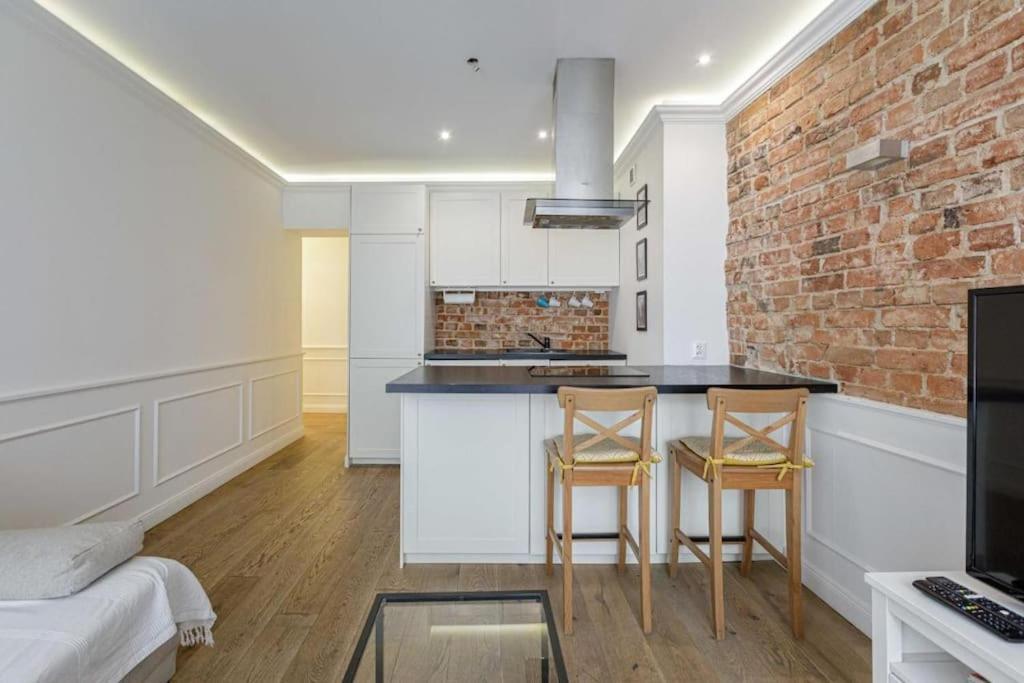 Central Wroclaw Apartment - City Center - Bright And Cozy - U11 Exterior foto
